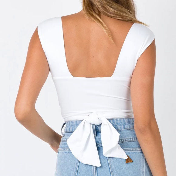 Princess Polly Porto Cervo Tie Up Crop White - Picture 3 of 4